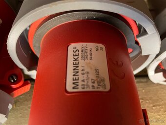 Mennekes vidlice 63A IP67 NOVÉ - 2