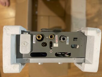 Kempingový průtokový ohřívač vody PB - 2