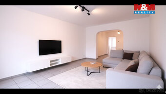 Prodej rodinného domu, 247 m², Roudnice nad Labem - 2