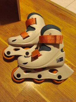 Rostoucí brusle vel 26-29 - 2