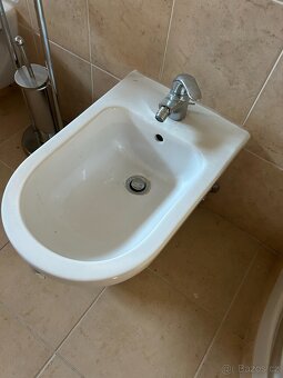 Prodám bidet - 2