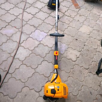 Prodám dvě strunovky - 2