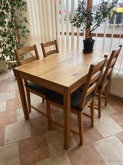 Jídelní stůl a židle IKEA - 2