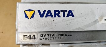 Autobaterie Varta - 2