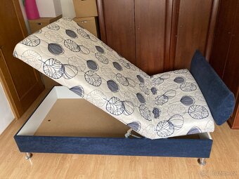 postel s úložným prostorem - 2