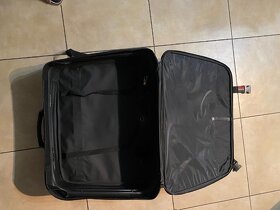 Cestovní kufr - 2