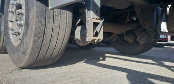 PRONÁJEM / PRODEJ - KEMPF 45 m3 / VIBRÁTOR / houpačka/ rukáv - 2