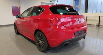 2011 Alfa Romeo giulietta 1750 tbi 173kw - 2