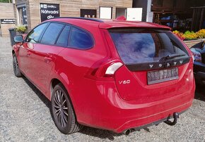 Volvo V60 D3 2,0D 110kw Náhradní díly - 2