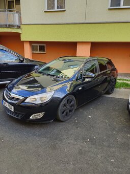 Opel Astra, Opel Astra, 1.4T 103 kW SPORTS TOURER - 2