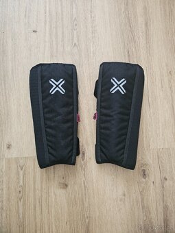 Chrániče na holeně FUSE vel. S - 2