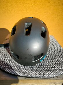 Dětská cyklistická helma Uvex - 2
