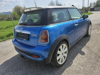 Rozprodám mini Cooper R56 2006 1.6 turbo benzín 128kw - 2