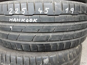 PNEU 235/35/19 a 245/35/19 , 2/4 ks. R19 - 2