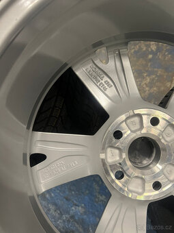5x112 r17 kola skoda octavia IV 4 disky alu 205 55 17 škoda - 2