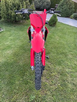 Honda crf 250 rok 2023 - 2