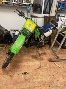Kawasaki kmx 125 - 2