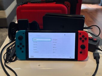 Nintendo Switch OLED - model neon blue/neon red - 2