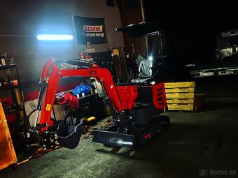 Minibagr mimoosé kopání 1000kg - 2