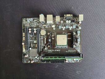 Základní deska Gigabyte GA-F2A55M-S1 - 2