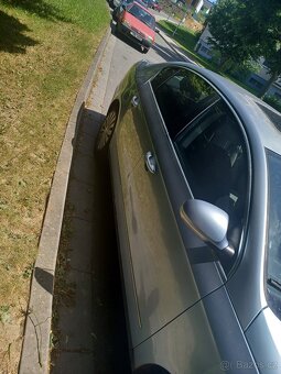 Volkswagen Passat - 2