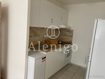 Pronájem bytu 2+KK, 44m2, ul. Blattného, Praha 5 - Stodůlky - 2
