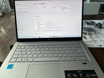 Notebook Acer Swift 3 14” kovový - top stav - 2