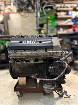 Motor M60B40 V8 4.0l - 2