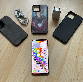 Apple Iphone 12 64GB bílý / krásný stav / 100% baterie / - 2