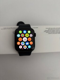 Apple watch SE 2 44mm - 92% baterie - 2