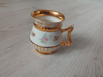 Porcelánový hrneček Royal Karlsbad Březová - 2