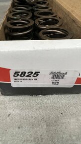 Edelbrock pružiny ventilů hlavy - 2