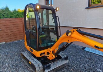 JCB 8018 – 600 mth - 2