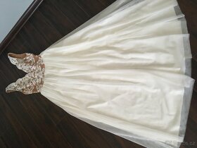 Krásné a pohodlné svatební šaty - 2