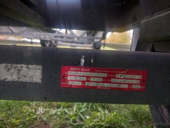 Vlek autoprepravnik plato autovlek prives na tocne rok.2019 - 2