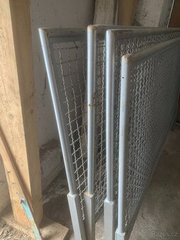 Prodám plotový díl mám 10 ks vhodné na plot - 2