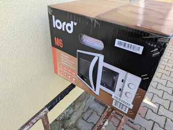 Prodám novou mikrovlnnou troubu LORD M6 - 2