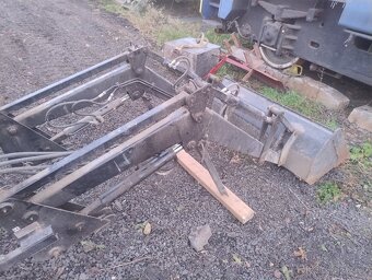 Čelní nakladač AN 10 skoro nepoužívaný - 2