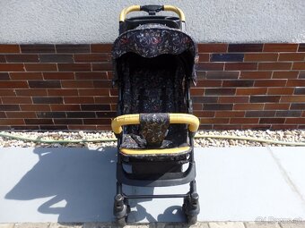 Sportovní kočárek PETITEaMARS+podložka, taška,pláštěnka,síťk - 2