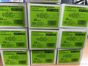Hmoždinky standardní UPP 12x60. - 2