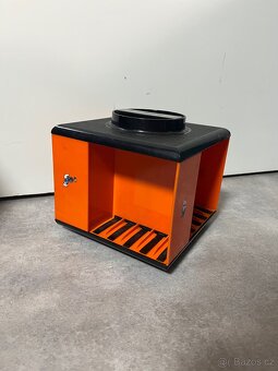 otáčecí organizér na MC kazety - 2