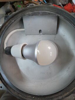 Světlo stropní do dílny apod typ želva - 2