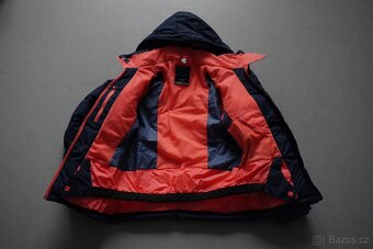 Zimní dívčí bunda velikosti 133/142 - 2