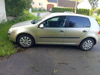 Prodám vw golfa 5 generace rok výroby 2005 - 2