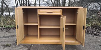 Masivní dubová komoda - 2