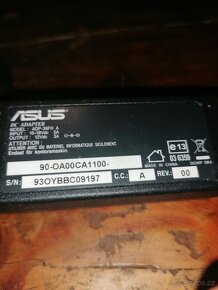 Měnič - adapter Asus - 2