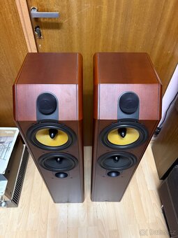 B&w Bowers & Wilkins - 2