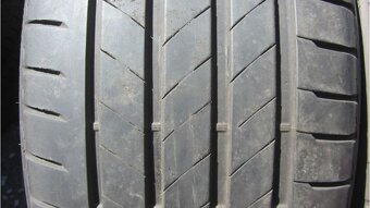 Letní pneu 255/40/20 Bridgestone - 2