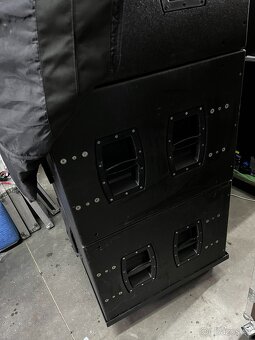 Meyer Sound 700HP - 2