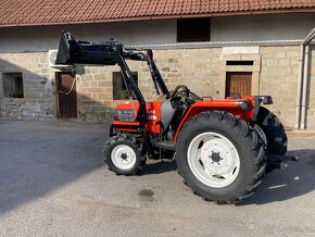 Traktor Kubota GL 320 s čelním nakladačem - 2